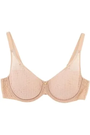 Dagi Women