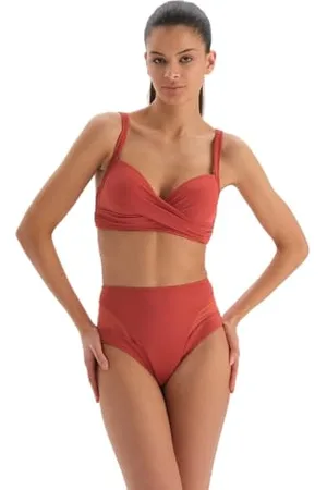 Dagi Women