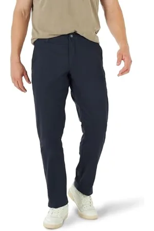 Lee Herren Extreme Motion Flat Front Relaxed Taper Pant Lässige Hose, Marineblau, 38W / 32L