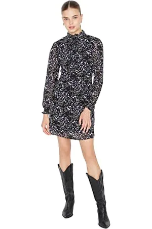 Trendyol Damen Mini Ruffle Hem Regular Dress Kleid, , 38