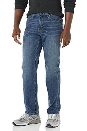 Amazon Herren Jeans mit gerader Passform und hohem Stretchanteil, , 42W / 32L