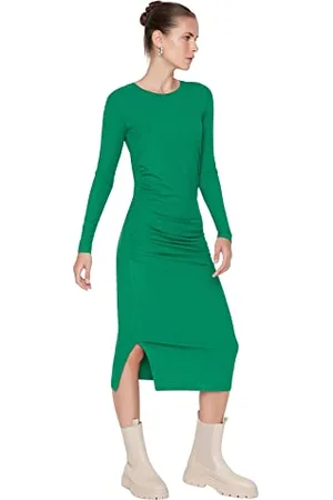 Trendyol Damen Shirred And Wry Knitted Dress Kleid, , M EU
