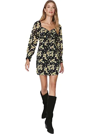 Trendyol Damen Regular Gerüschter Saum Rundhalsausschnitt Webstoff Kleid, , 42 EU