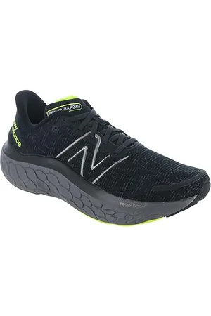 New Balance Herren Kaiha Road Sneaker, Black, 44.5 EU