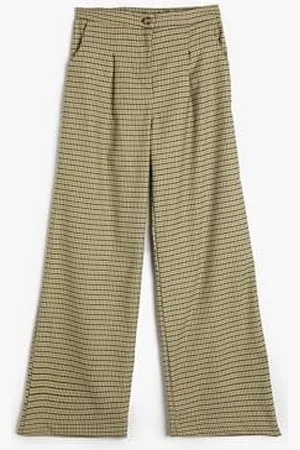 Koton Girls Wide Leg Trousers Pleated Detail Pockets Button Closure
