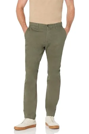 Amazon Herren Legere Stretch-Chinohose in sportlicher Passform (in Übergröße erhältlich), , 28W / 30L