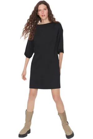 Trendyol Damen Women Knit Dress Mini Shift Relaxed Fit Strickkleid, Black, S