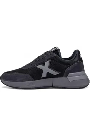 Munich Unisex Versus Sneaker, , 38 EU