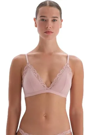 Dagi Women