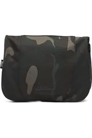 Brandit Toiletry Bag darkcamo, Größe Large