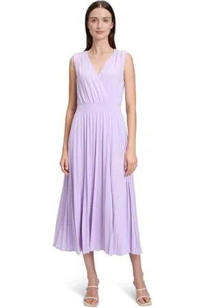 Betty & Co Damen Plisseekleid ohne Arm ,46