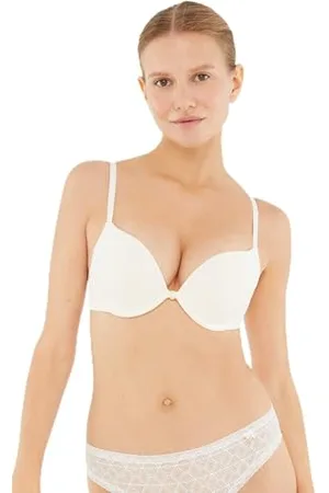 Dagi Women