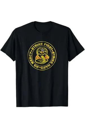 Cobra Kai Schlag zuerst zu Kreis Logo T-Shirt