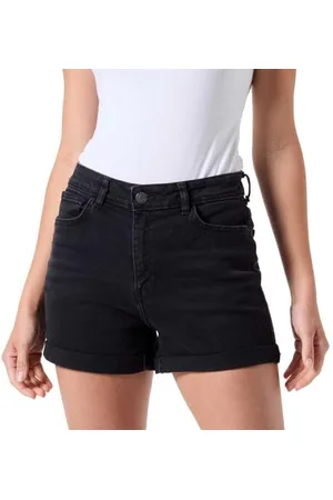 Noisy May Damen Jeansshorts mit Knopfverschluss und umgeschlagenem Saum, Farben: , Größe:S