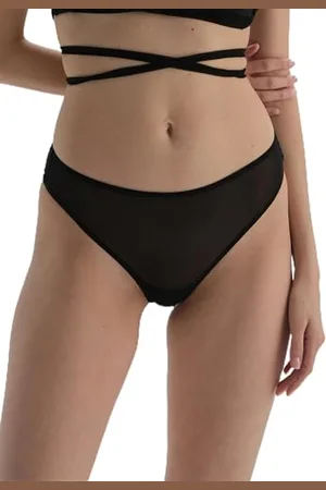 Dagi Women