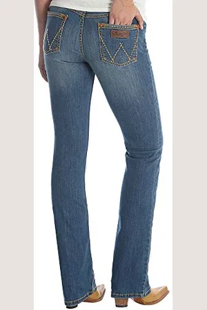 Wrangler Damen Plus Retro Mae Mid Rise Stretch Bootcut Jeans, , 26W x 32L