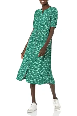 Amazon Damen Tailliertes A-Linien-Midikleid mit halblangen Ärmeln in lockerer Passform, , M