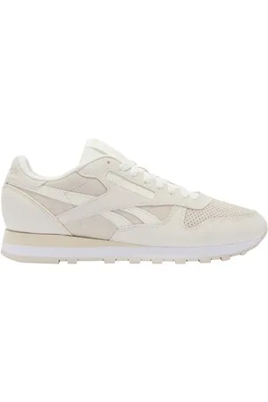 Reebok Unisex Classic Leather Sneaker, Chalk/Sand/White, 34 EU