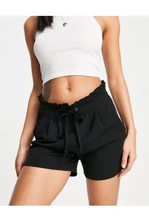 JDY – Schmal geschnittene Shorts in mit Paperbag-Taille