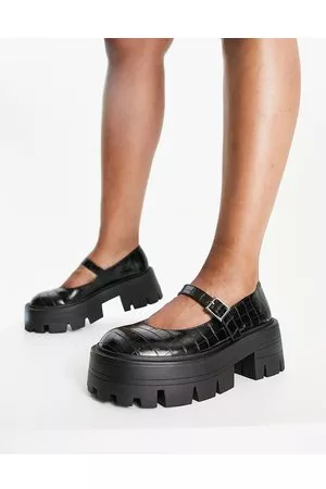 ASOS – Marilyn – Flache Mary-Jane-Schuhe in mit dicker Sohle, weite Passform