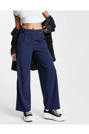 JDY – Dad-Hose in mit Knopfdetail und weitem Schnitt