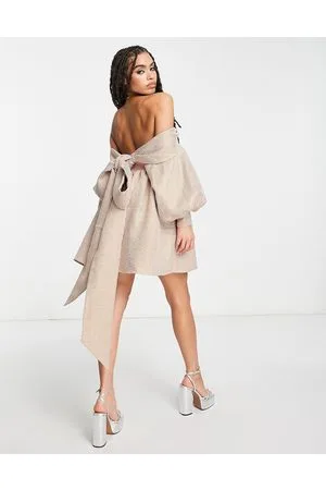 ASOS – Trägerloses Hängerkleid in Minilänge aus kariertem Jacquard in Orange mit Herzausschnitt