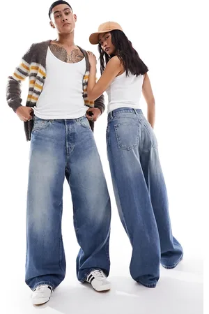 Weekday – Unisex – Astro – Loose Fit Jeans in Jackpot- mit weitem Bein