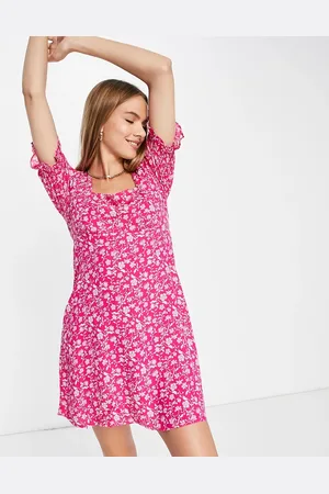 MANGO – Minikleid in geblümt mit Raffung an den Ärmeln