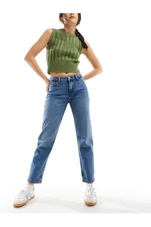 VERO MODA – Kyla – Gerade Jeans aus mittelblauem Denim mit mittelhohem Bund