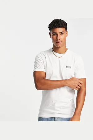 Barbour – Throttle – Schmal geschnittenes T-Shirt in mit Logo, exklusiv bei ASOS