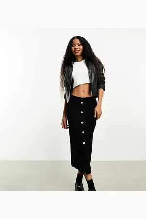 ASOS ASOS DESIGN Petite – Gerippter Midirock in mit Hornknöpfen