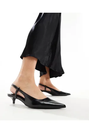 Pull&Bear – Sandalen in mit spitzer Zehenpartie, Fersenriemen und Pfennigabsatz