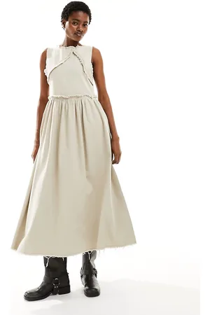 COLLUSION – Maxi-Hängerkleid aus Twill in Stein mit unversäubertem Saum