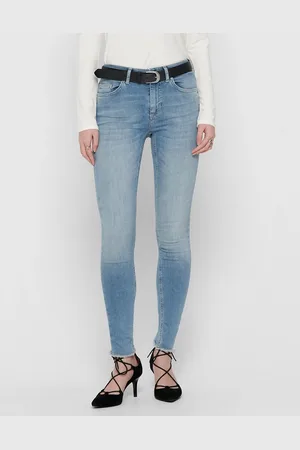 ONLY – Blush – Schmal geschnittene Jeans in Hellblau mit Fransensaum