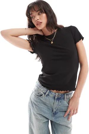 Pieces® – Kurzärmliges T-Shirt in mit Rollsaum