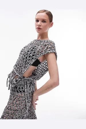 Topshop – Gestricktes Strandoberteil in Schwarz-Weiß mit seitlicher Schnürung