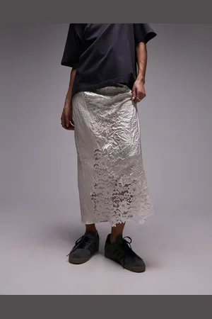 Topshop – Midirock aus Satin in Elfenbein mit Knitterstruktur im Patchworkdesign