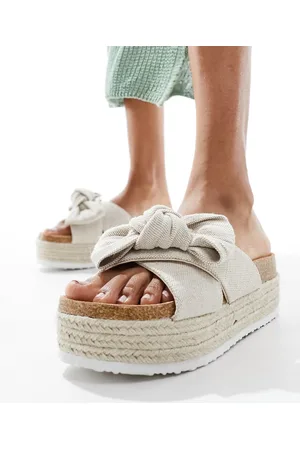 ASOS – Thankful – Plateau-Sandalen aus Naturmaterialien mit Schleifendetail