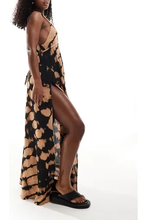 ASOS – Maxi-Strandkleid mit mehrfarbigem Batikmuster und geflochtenen Details