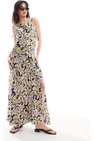 VERO MODA – Maxi-Schlupfkleid aus Satin mit gebundenen Trägern, Muster und Ziernaht