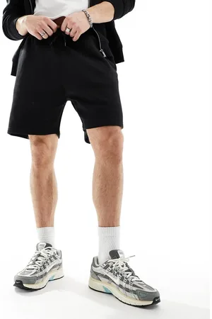Weekday – Jersey-Shorts in