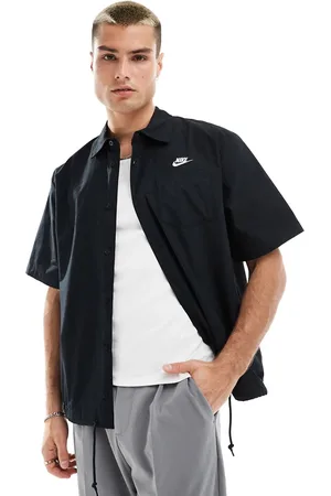 Nike – Club – Kurzärmliges Hemd aus Webstoff in