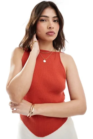 ASOS – Camisole-Oberteil aus Rippstrick in Rost mit Bindeträgern