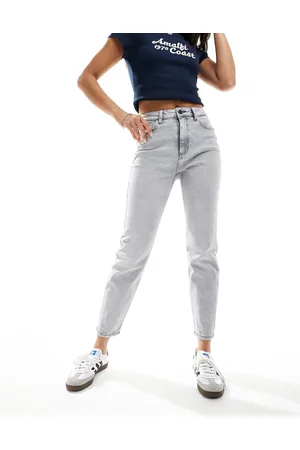 Noisy May – Moni – Gerade geschnittene Jeans in hellgrauer Waschung mit hohem Bund