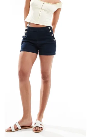Morgan – Jeans-Shorts in indigoblauer Waschung mit Knopfdetail