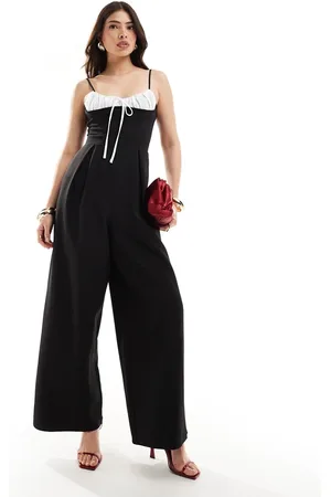 ASOS – Jumpsuit in mit plissiertem, farblich abgesetztem Bustier-Detail und weitem Bein