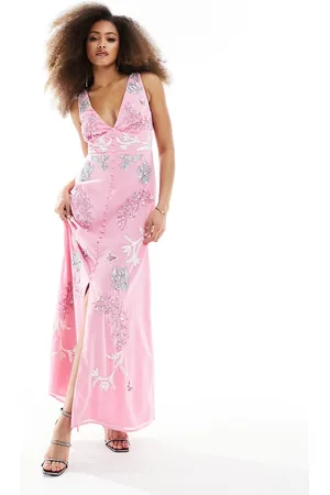 Maya Deluxe Maya – Verziertes Maxikleid in mit V-Ausschnitt