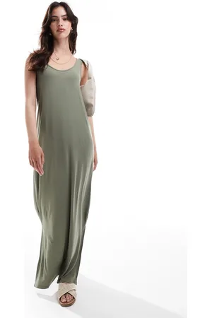 Pieces® – Maxikleid in Grün mit U-Ausschnitt