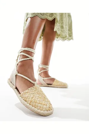 ASOS – Jungle – Gewebte Riemchen-Espadrilles in Naturfarbe aus Bast