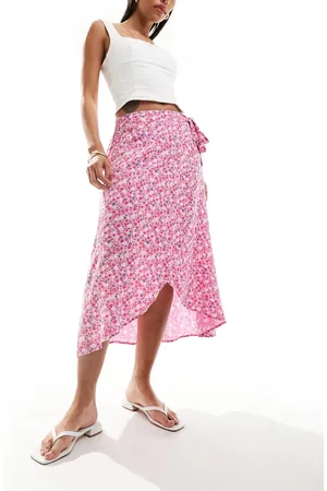 Pieces® – Midi-Wickelrock in Rosa mit Blumenmuster